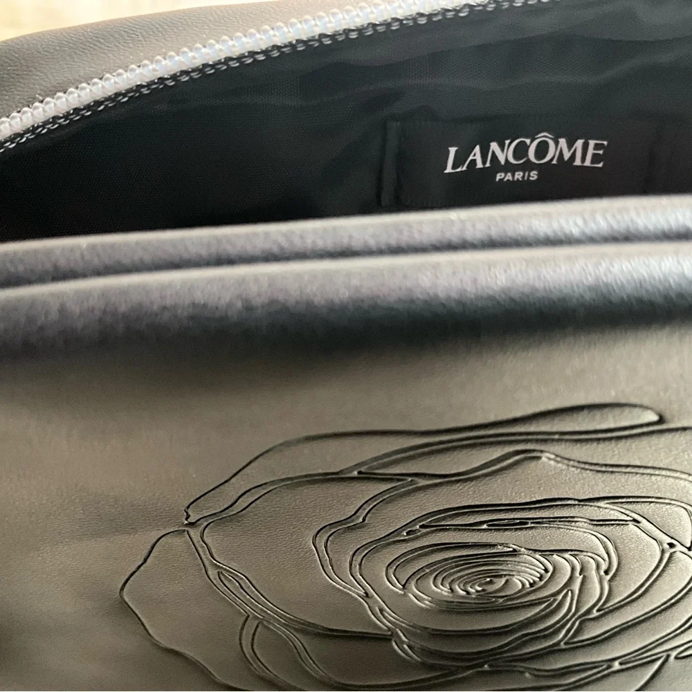 Lancome Black Cosmetic Makeup Perfume Gift Bag Rose Design Zipper